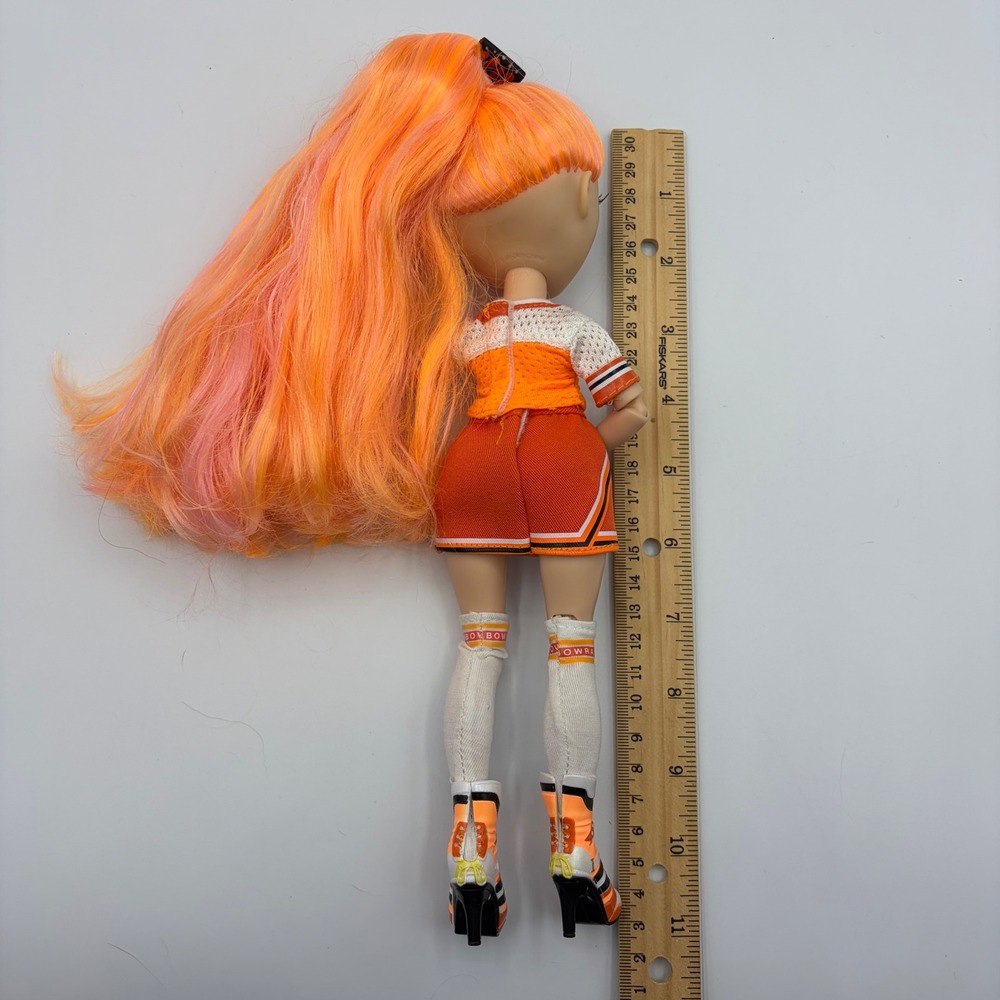 Rainbow High Cheer Poppy Rowan Orange Fashion Doll Series 1 Butterfly 11 inch - Picture 3 of 3